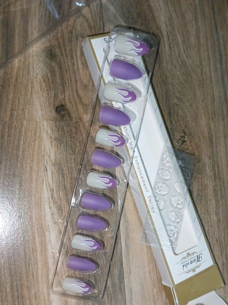 Pretty Lavender Nail Extensions