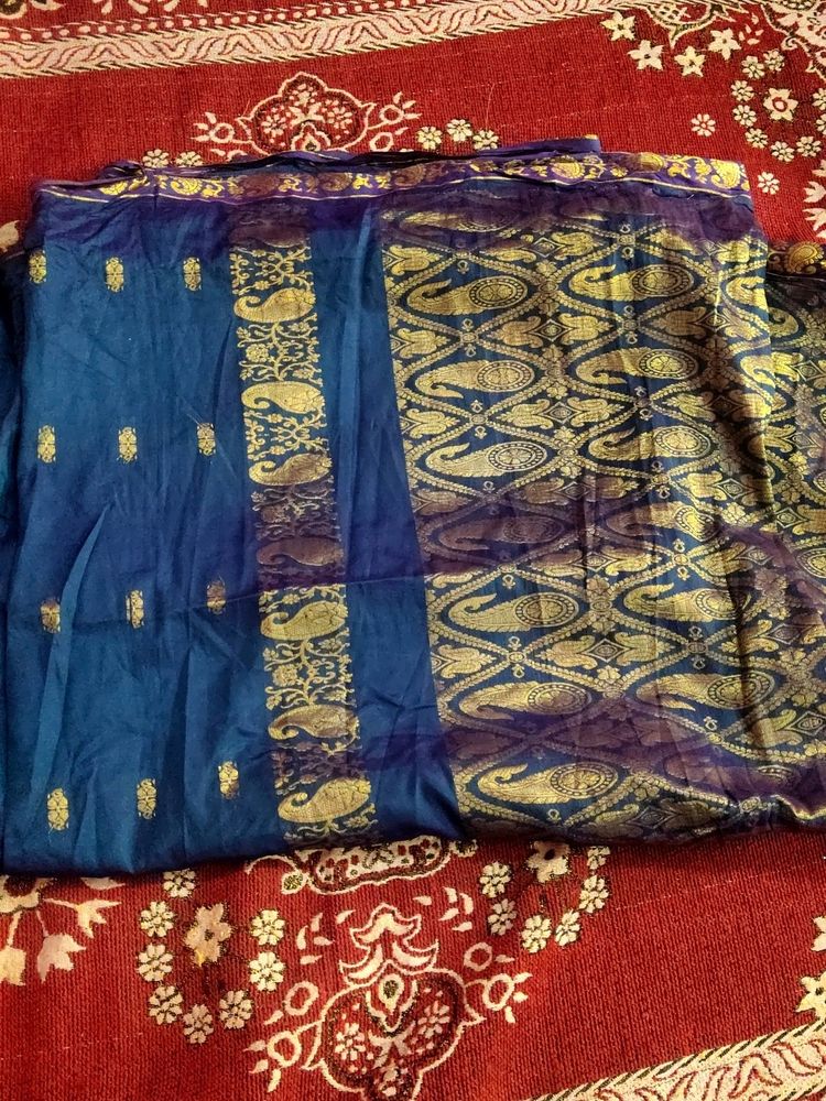 Grab It Soon Semi Pattu Saree