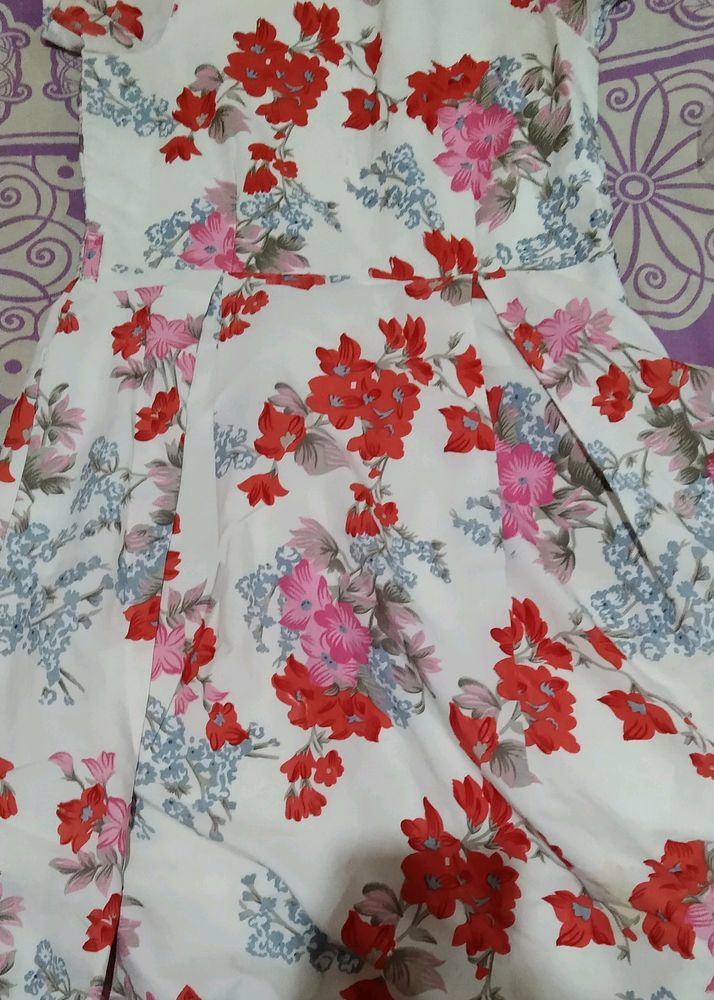 White Flower Print Short Frock