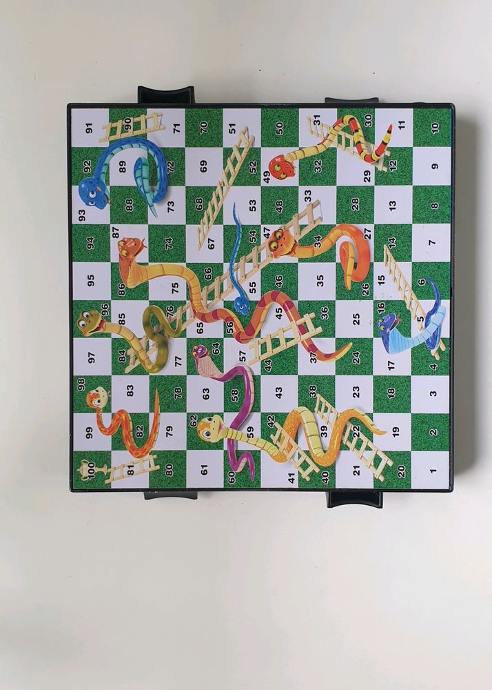 Set Of Game Ludo N Snakes  Ladder In Box.