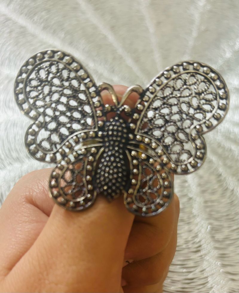 Oxidised Butterfly adjustable Ring