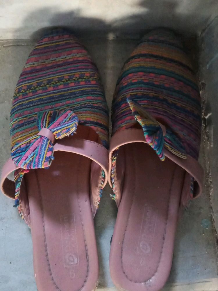 Multicolor Rajasthani Flats 💞