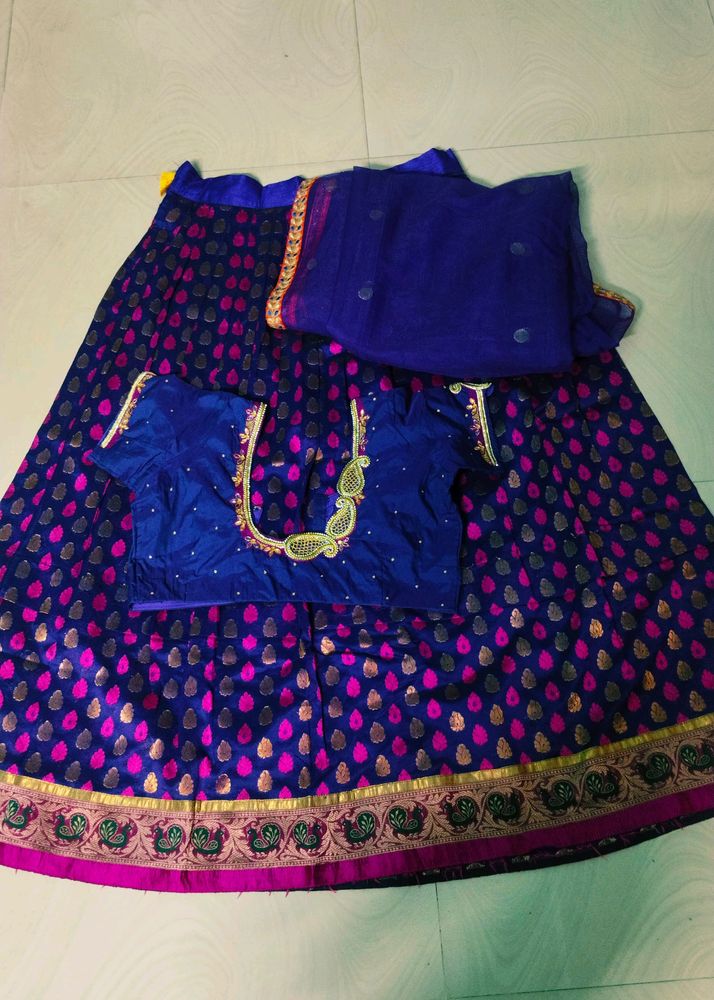 Half Saree  With Maggam Work Blouse