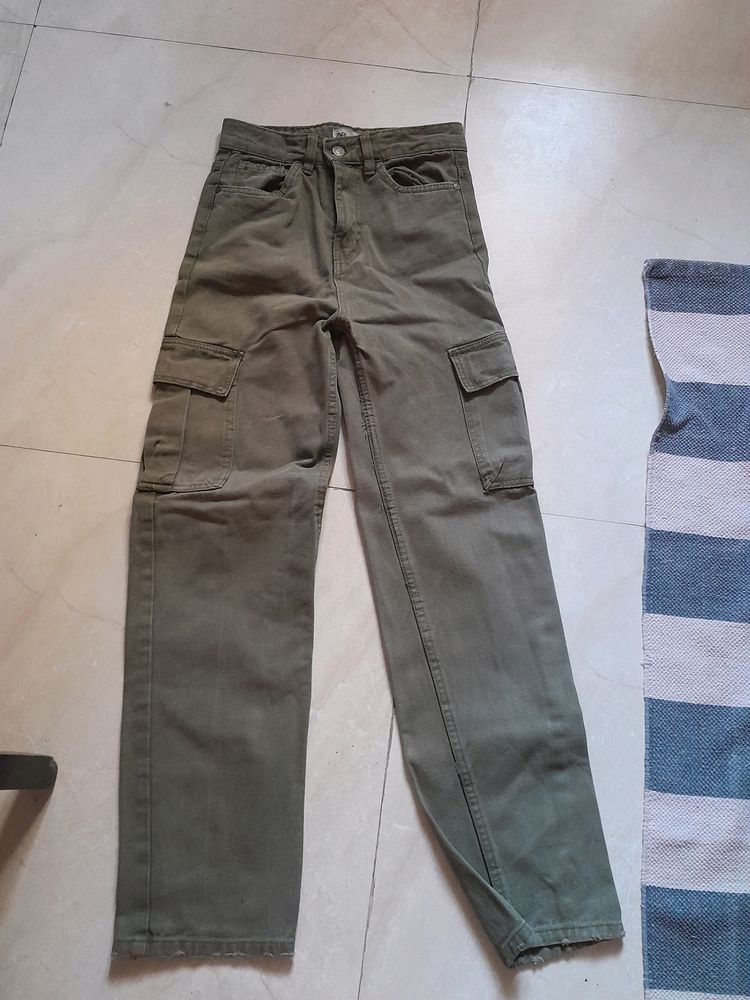 Green Cargo Pants Zara