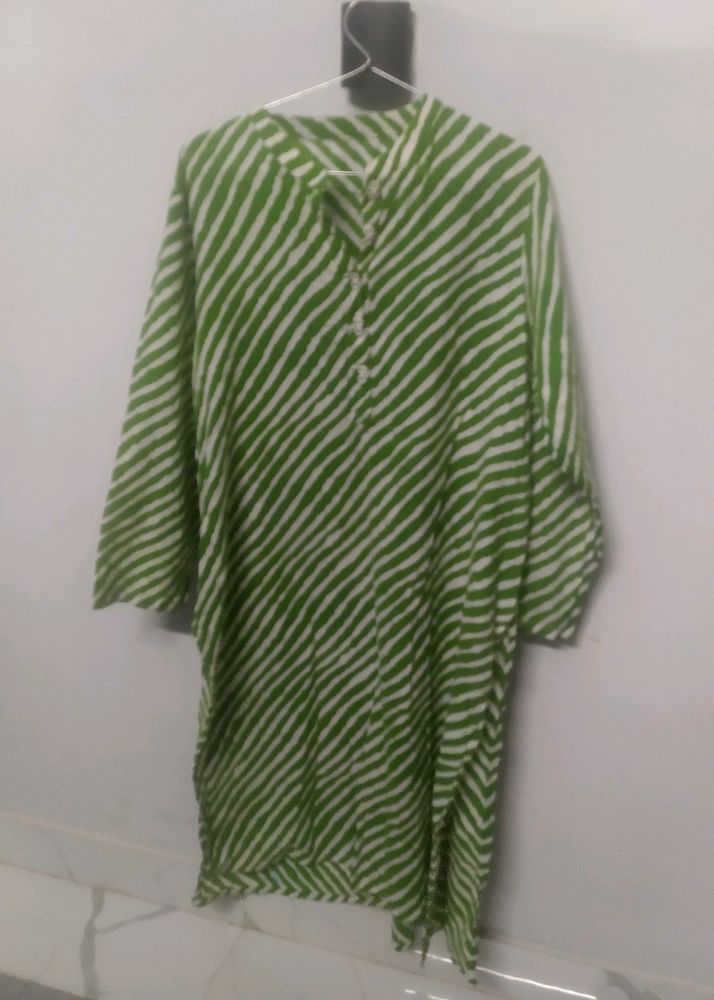 Green Lahariya Kurti