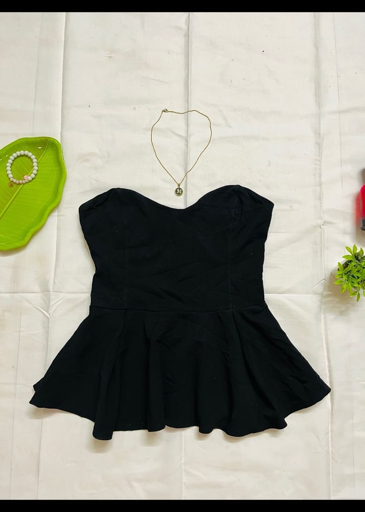 Sweet Heart Neck Peplum Top