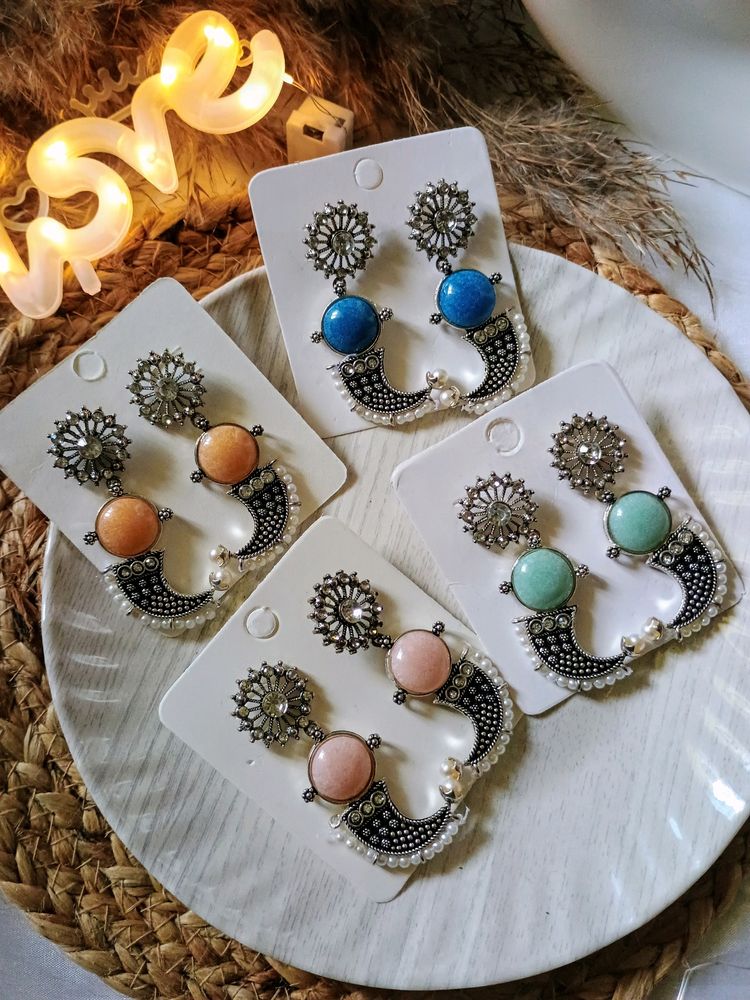 Stone Earrings Of 4 Pairs