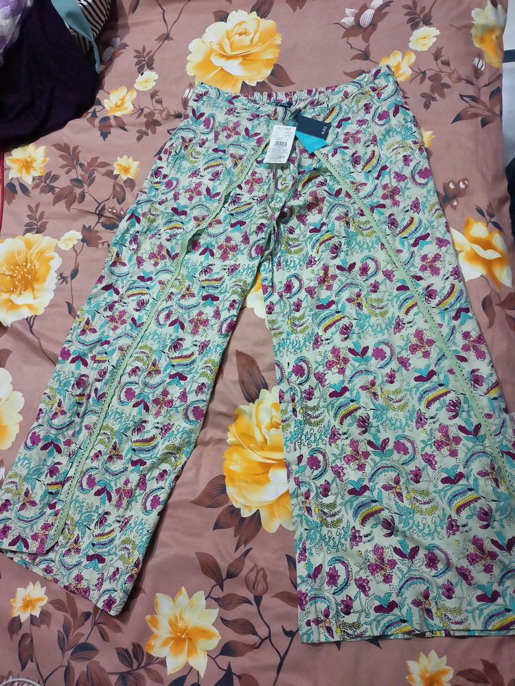 New A Jio  Branded Floral Print Palazzos / Pant