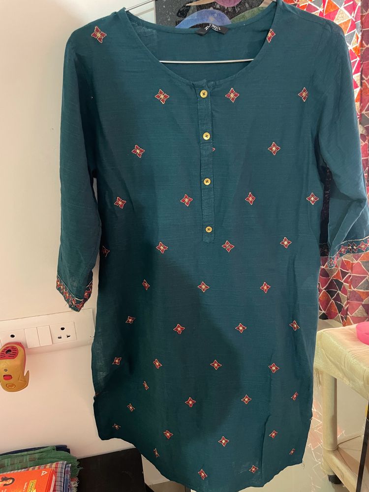 Zudio Kurta Sea Green. Workwear