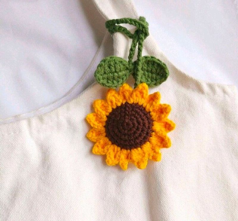 Crochet Flower Keychain