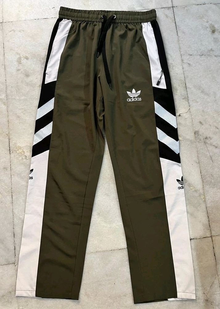 ADIDAS ORIGINALS STRAIGHT FIT OLIVE TRACK PANTS