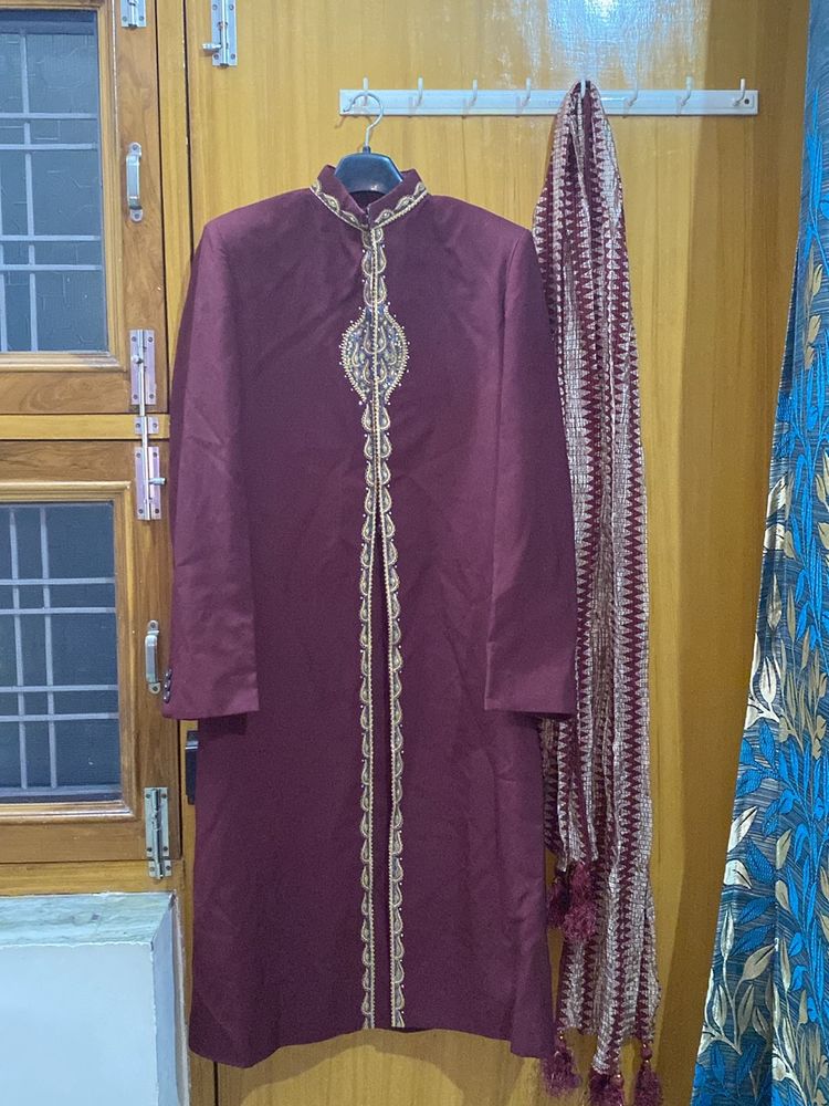 Men Maroon Sherwani With Pyjama & Dupatta