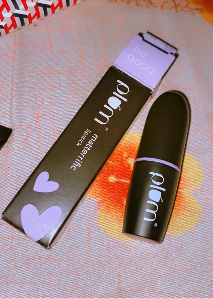 PLUM MATTERIFIC LIPSTICK