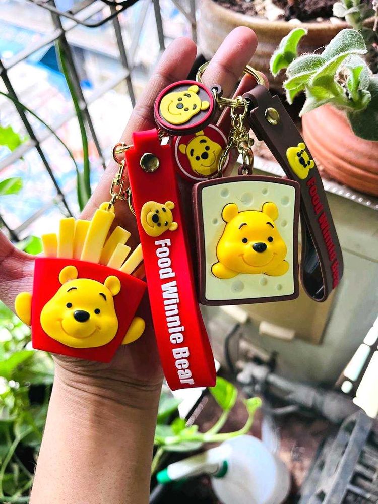 Foodie Pooh 3D Keychain - 1 Piece