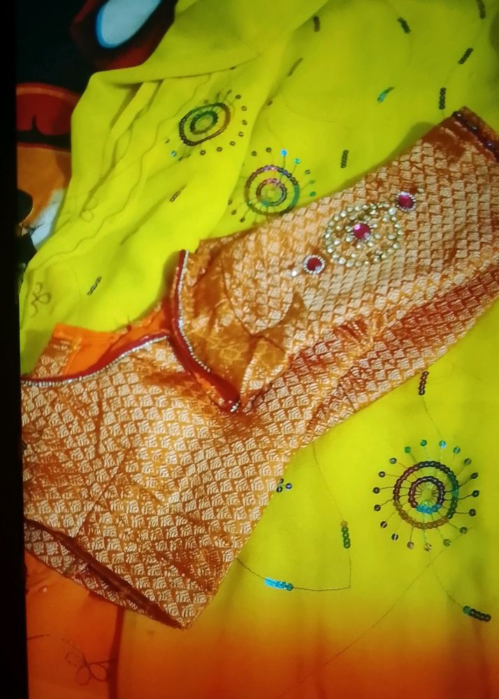 Totally Goods Are Not Images Saree With Blouse