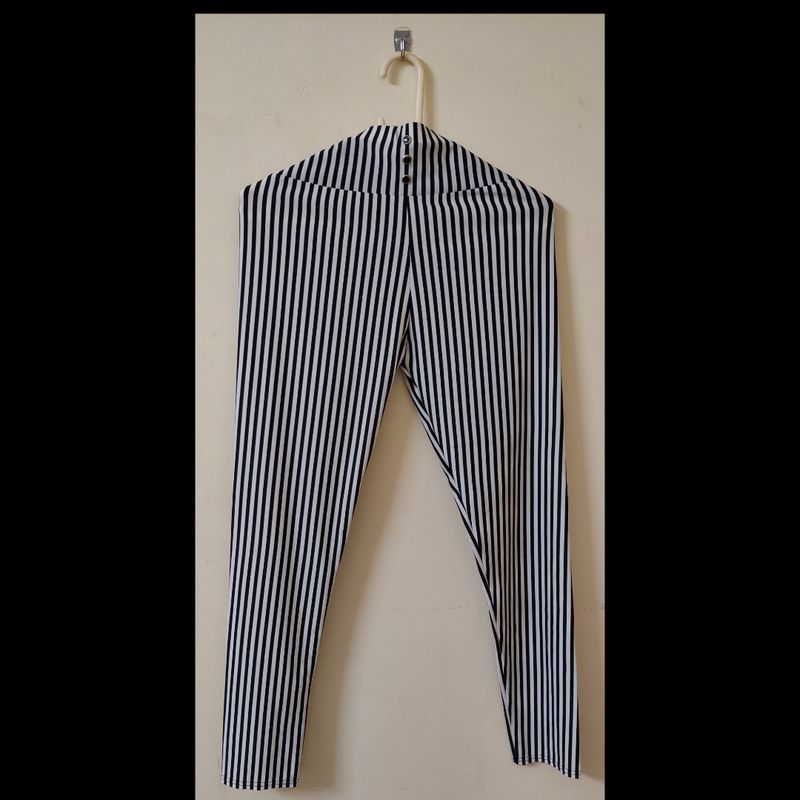 Stretchable Striped Pants