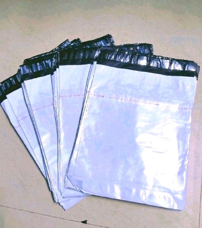 20 Shipping Bags