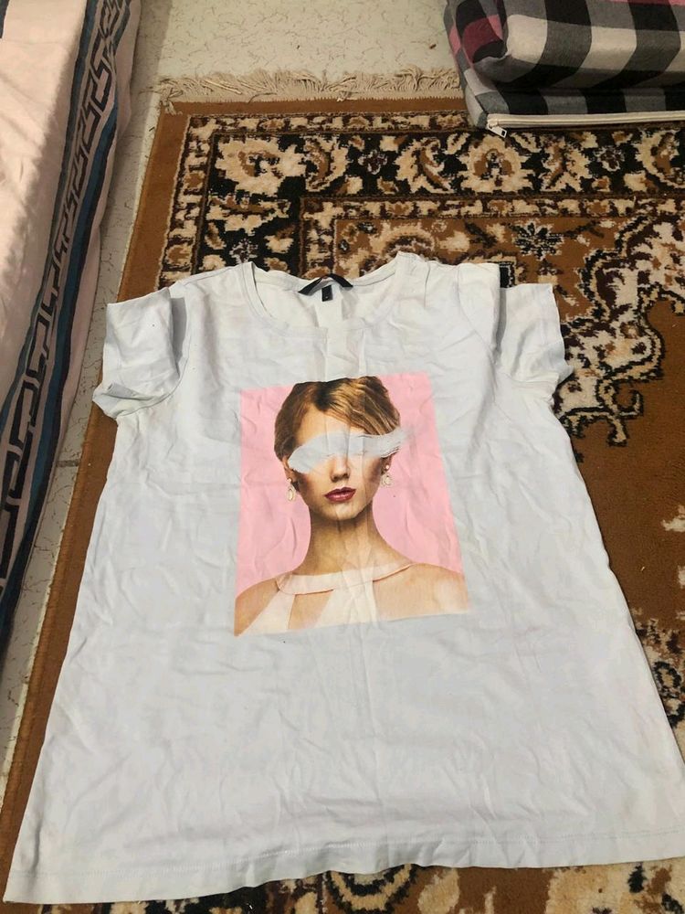 Women T-shirt