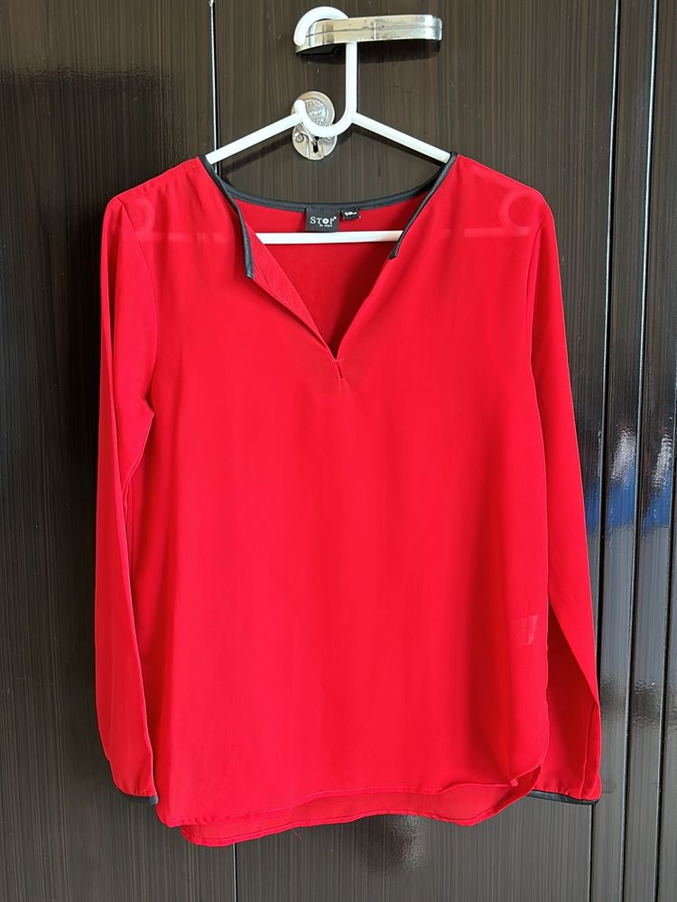 Shoppers Stop Red Top