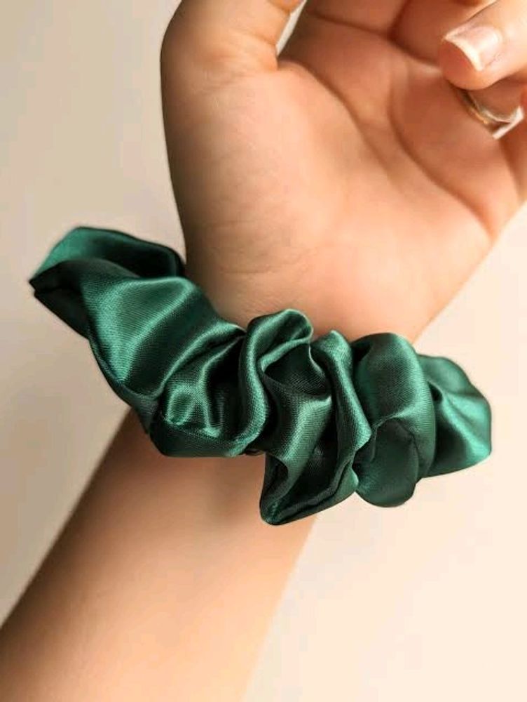 scrunchie💚