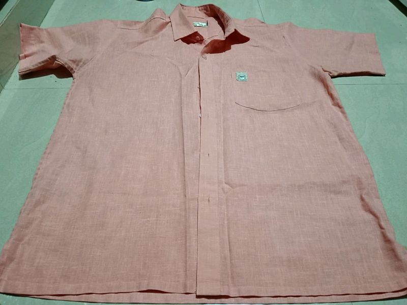 Men's shirt