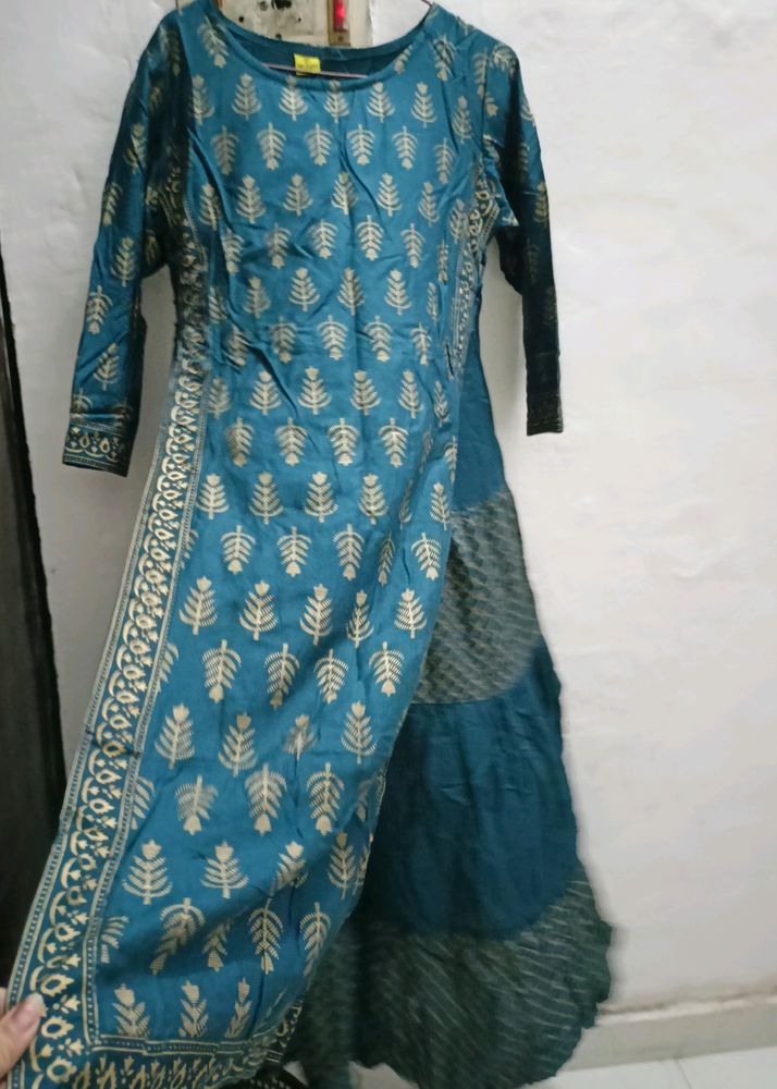 Long stylish kurti