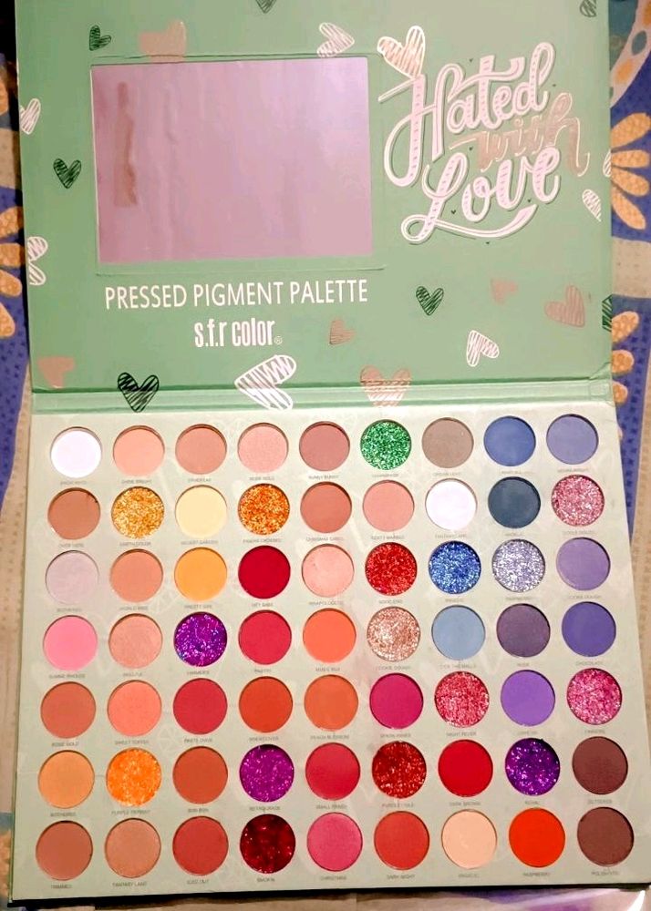 Hated With Love Eyeshadow Pellate