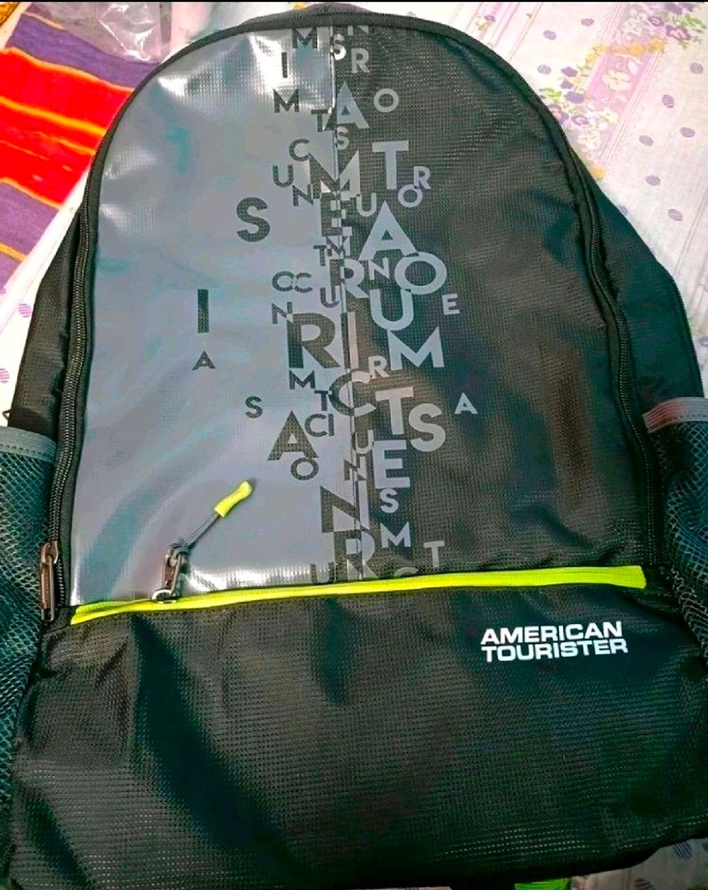 AMERICAN TOURISTER BACKPACK