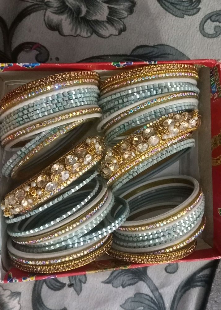 Bangles Set Wih Churiyan