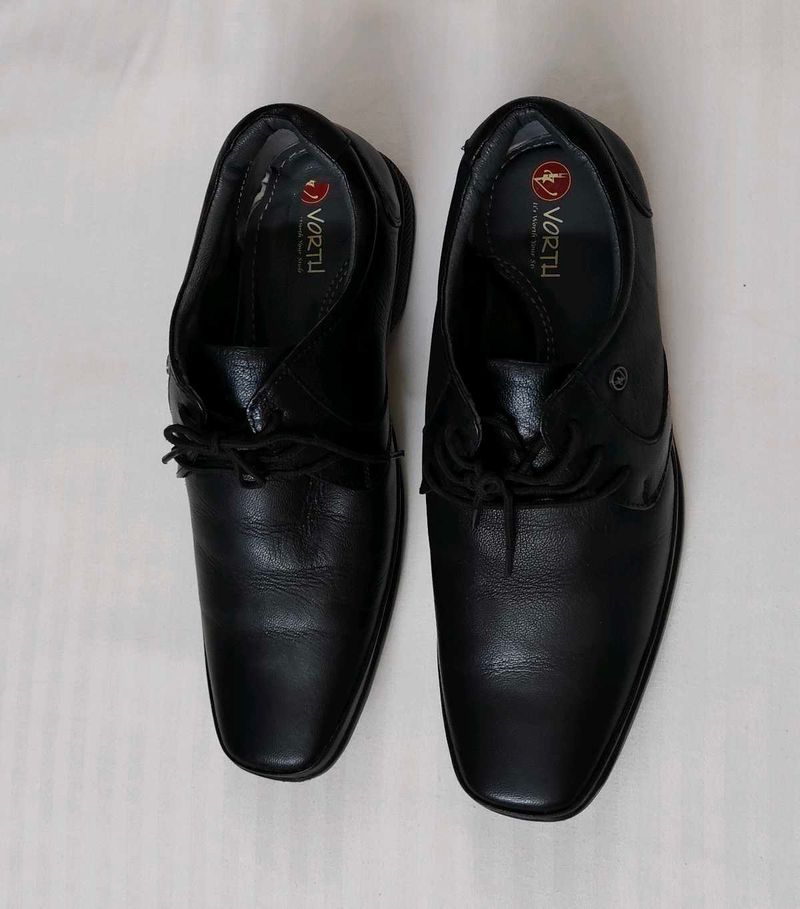 Vorth Brand Men Black Lace-up Leather Formal Shoes