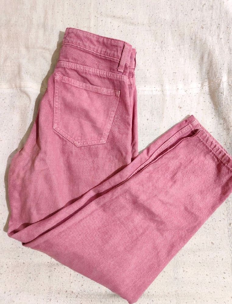 Pink Bell Bottoms Jeans 👖