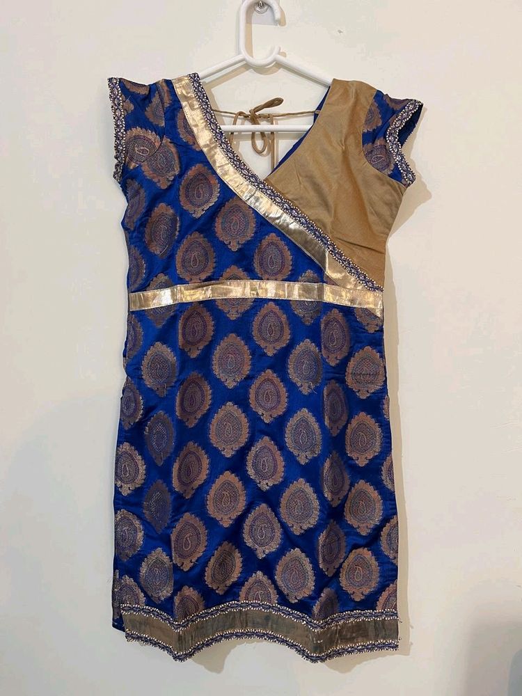 Blue buta kurti