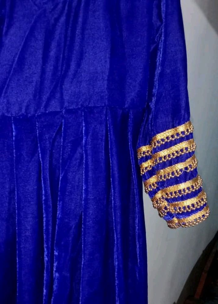 Velvet Gown With Dupatta