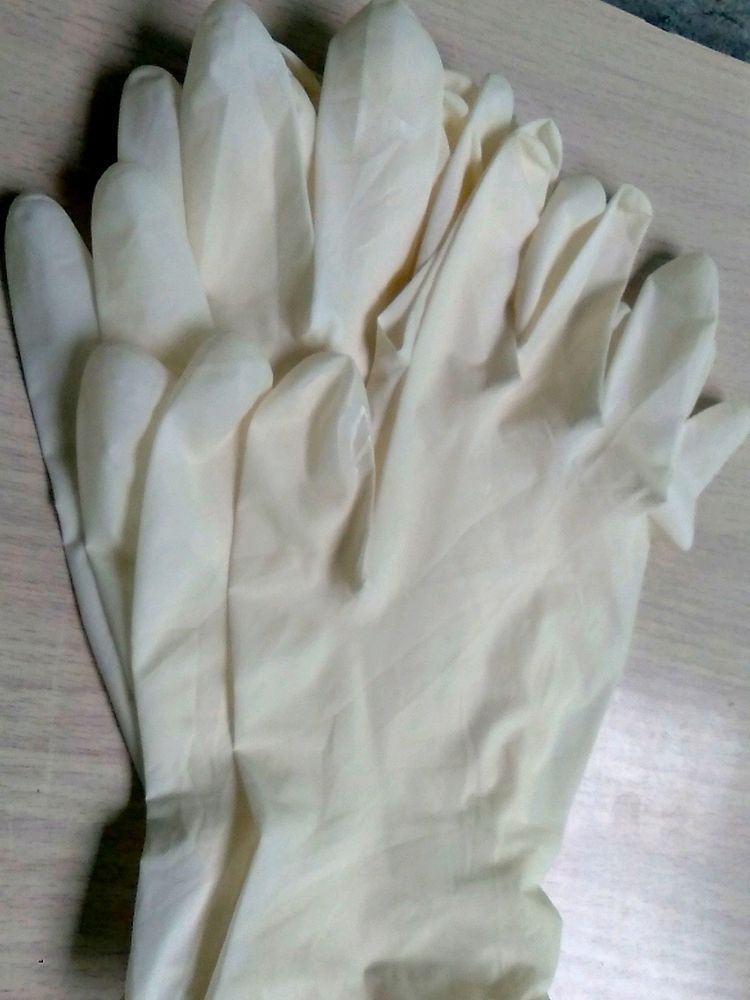 Single Use Rubber Hand Gloves