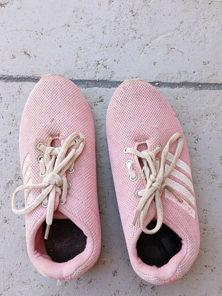 Used Pink Shoes