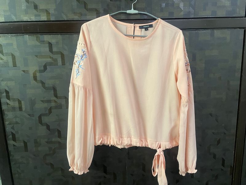 PEACH COLOURED MADAME TOP