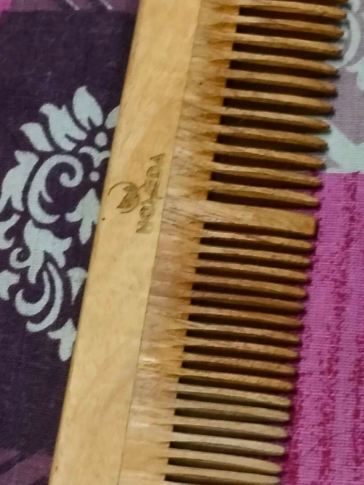 HOMEDA Wooden Comb