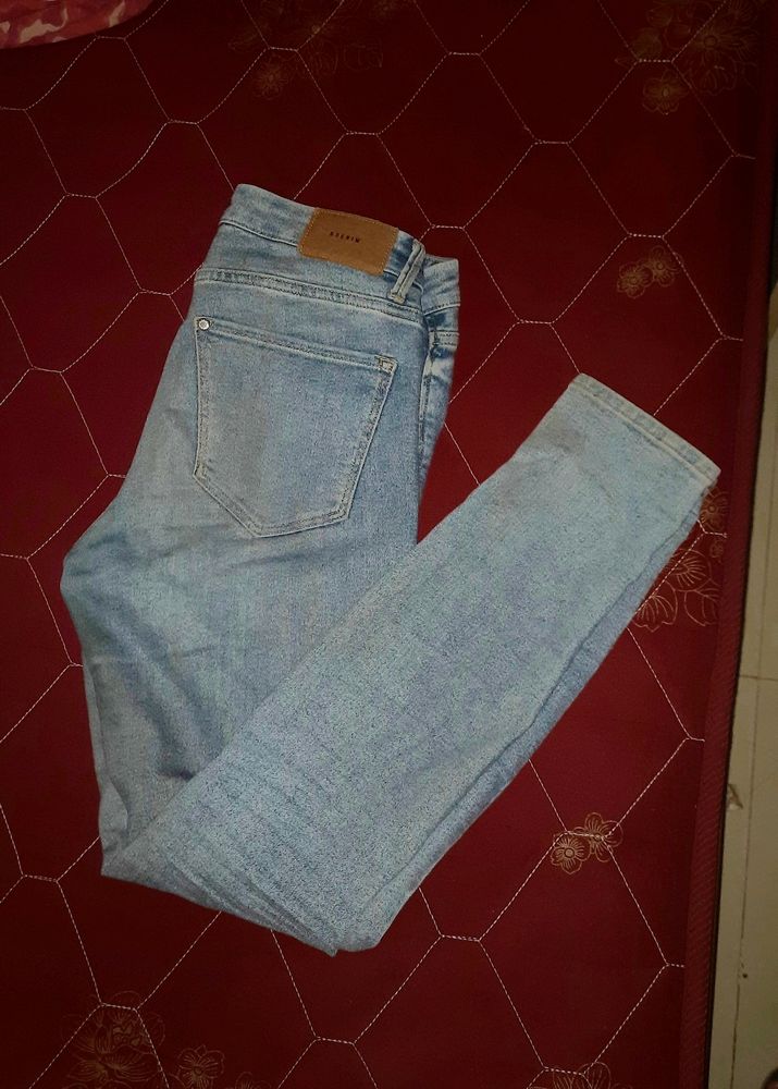 H&M Hnm Skinny Medium Blue Jeans Denims Trendy