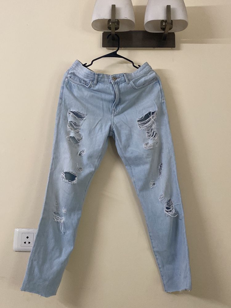 High Waist Forever 21 Tattered Jeans