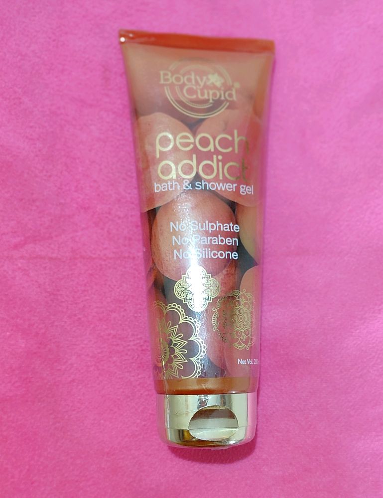 😍Body Cupid Peach Addict Bath And Shower Gel..😍