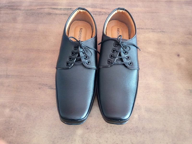 Black Formal Shoes