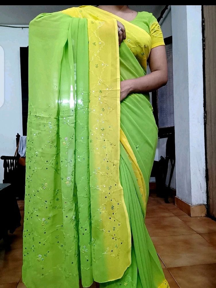 Beautiful Saree💚💛