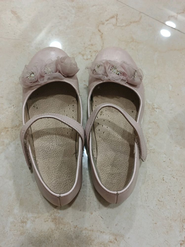 Pink Sandal For 6-7years Old Girl