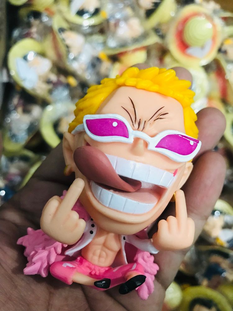 Doflamingo One Piece Small Miniature