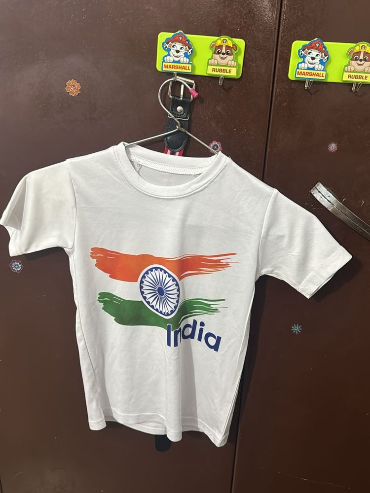 WHITE INDIA TSHIRT KIDS