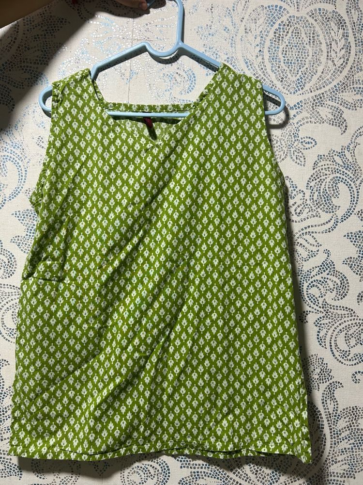 Short Green Kurti