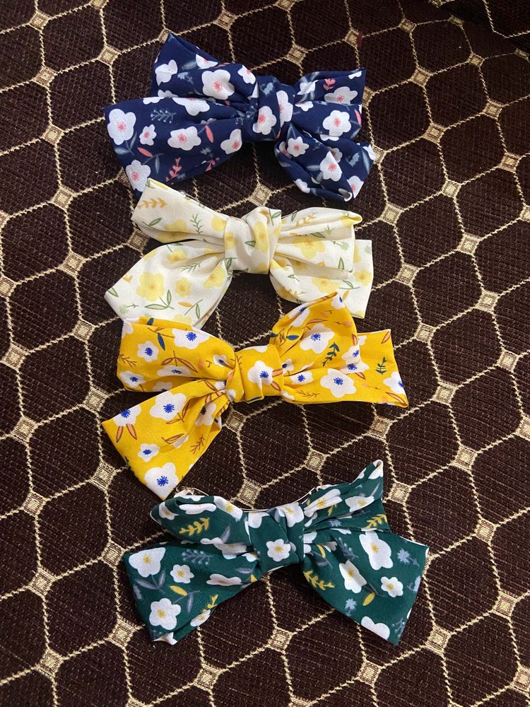 Floral Medium Size Hair Bow Pack Of 4