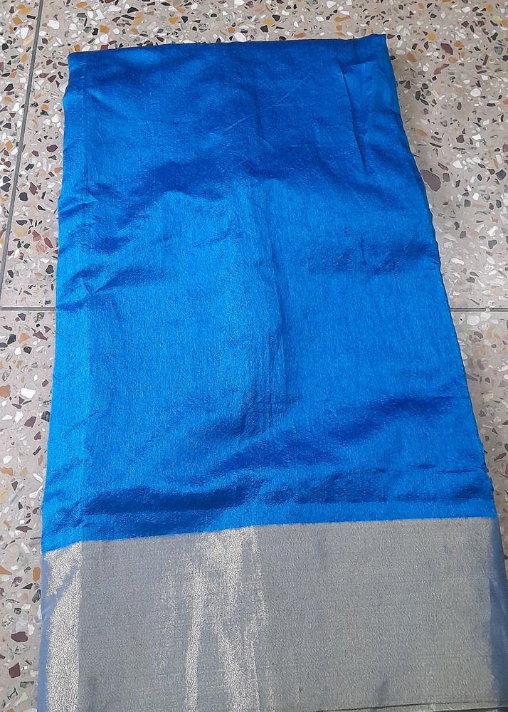 Handloom Saree with Zari Border