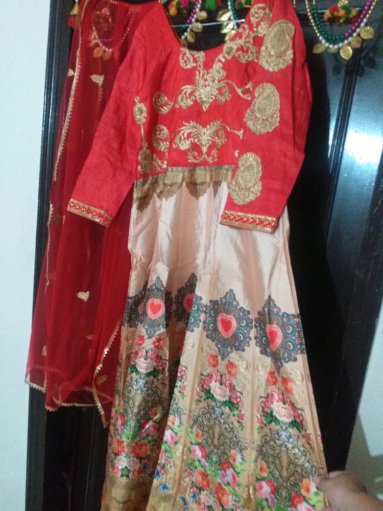 Gown With Dupatta/Ethnic wear