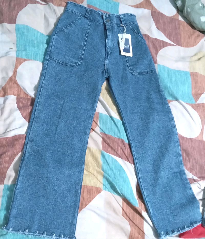 Straight Fit Jeans